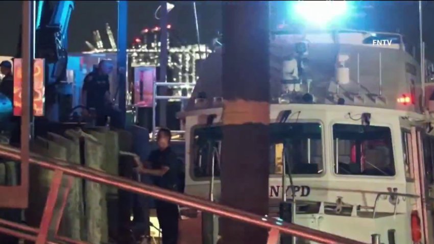 Madre y bebé mueren en accidene de bote en Liberty Island