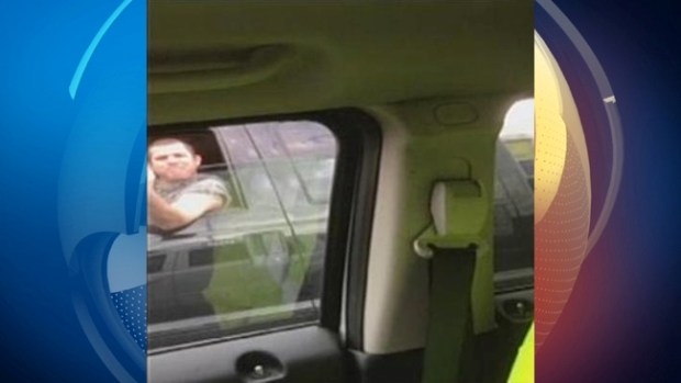 Video: Conductor aprende lección sobre karma