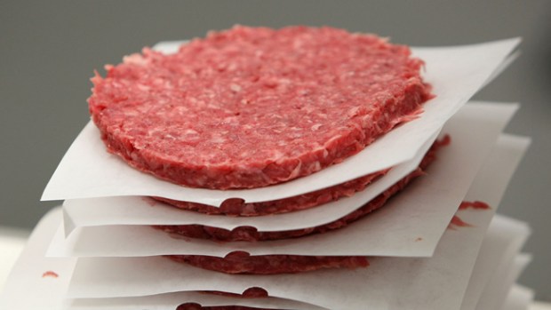 Video: Retiran carne de res enferma