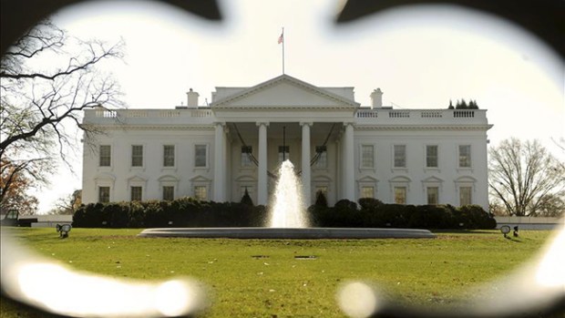 Video: Casa Blanca: Arrestan hombre armado