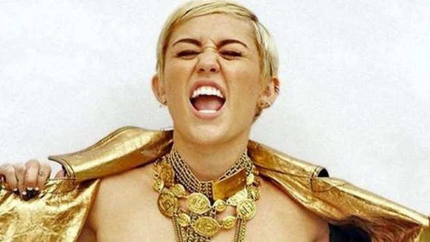 Video: La foto más horrorosa de Miley Cyrus