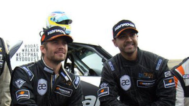 Video: Salvadoreño conducía con Paul Walker