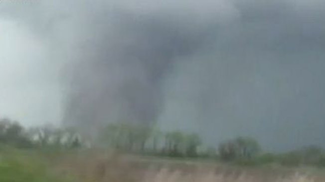 Fuertes tormentas dejan varios muertos