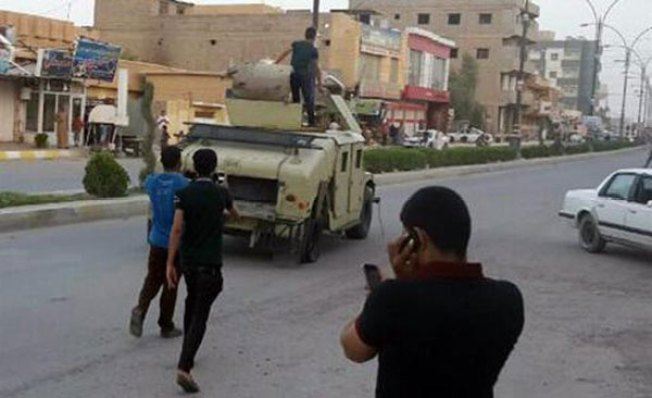 Irak: Rebeldes toman la mayor refinería